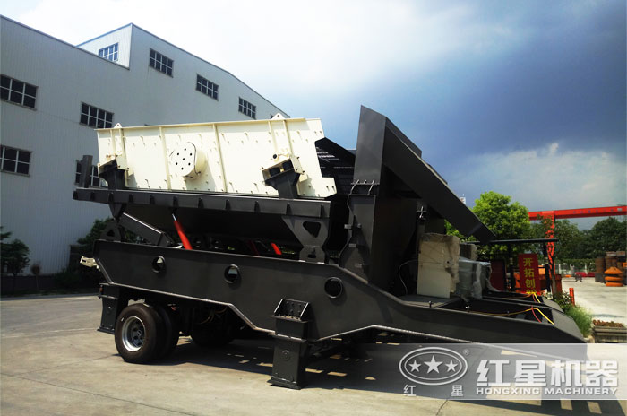 可移動振動篩沙機，半掛車車頭牽引隨時隨地流動作業(yè)